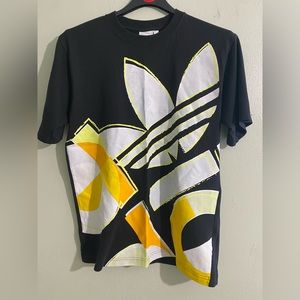 Adidas polo small size